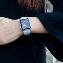 Cum functioneaza un ceas inteligent?